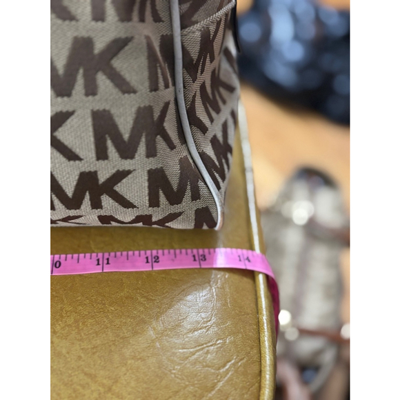 Women's Michael Kors Brown Tote Bag Large - Picture 5 of 8